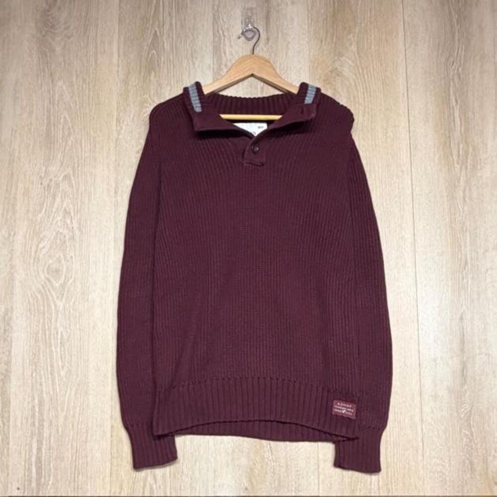 American-eagle Men's Burgundy and Red Jumper
